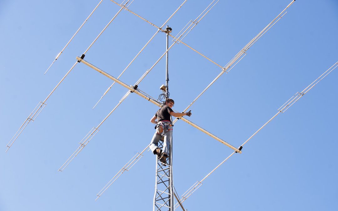 Learning About Antennas